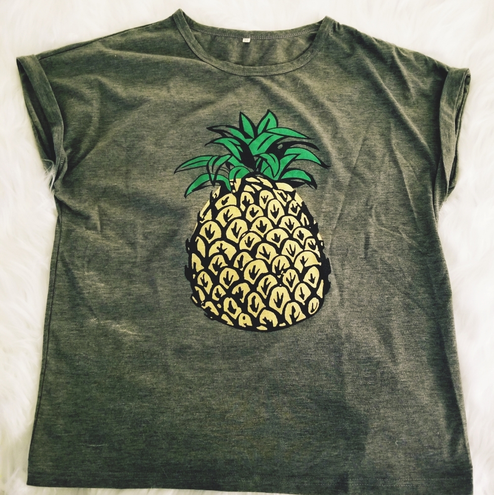NEW pineapple tshirt